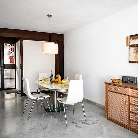 Duplex Rebeca بيت للعطل أرونا